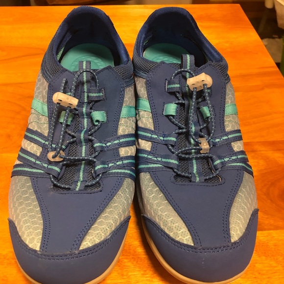 lands end walking shoes